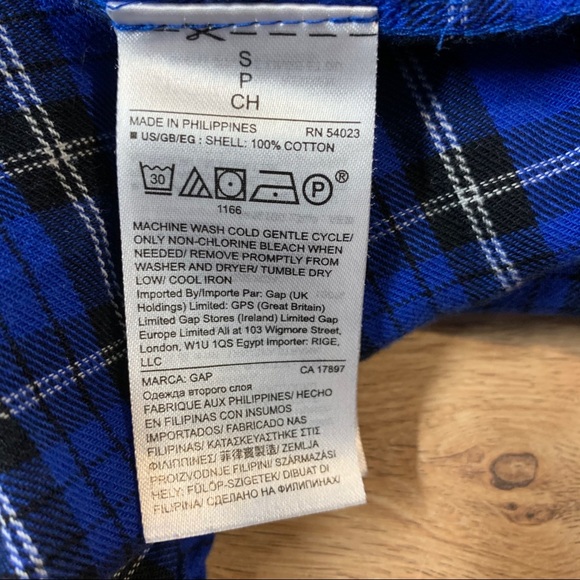 Gap Boyfriend Fit Popover Plaid Shirt - Picture 7 of 8